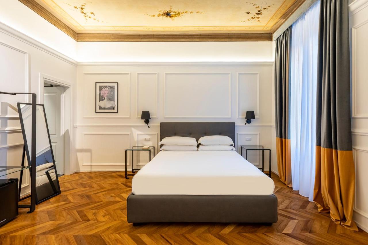Largo Arenula Suites Рим Екстериор снимка