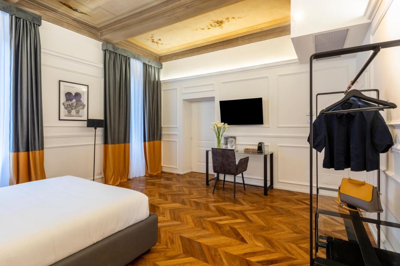 Largo Arenula Suites Рим Екстериор снимка